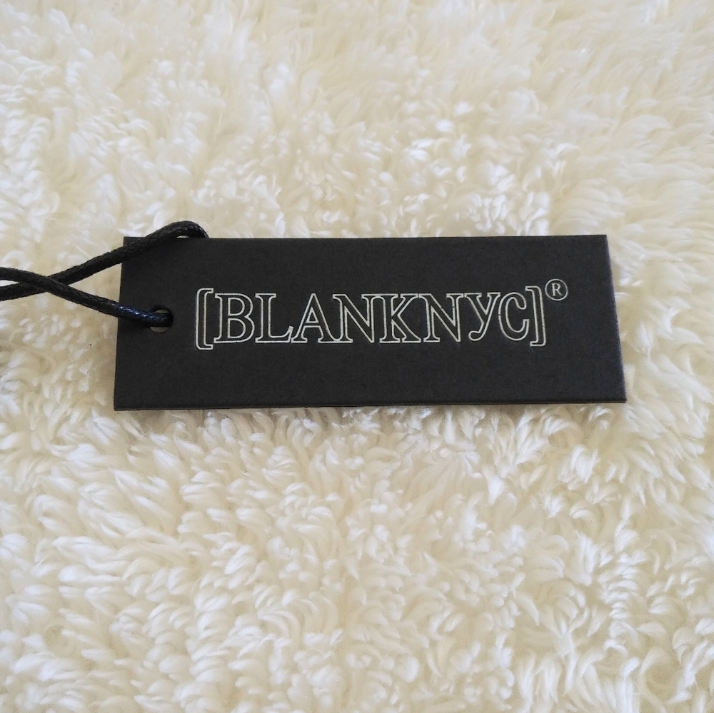 ✨️HP✨️ Blank NYC🗽Raw Hem Skirt - NWT - Picture 9 of 13